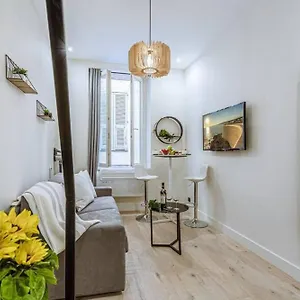 Bunico 1 - Old Town Renovated Nice